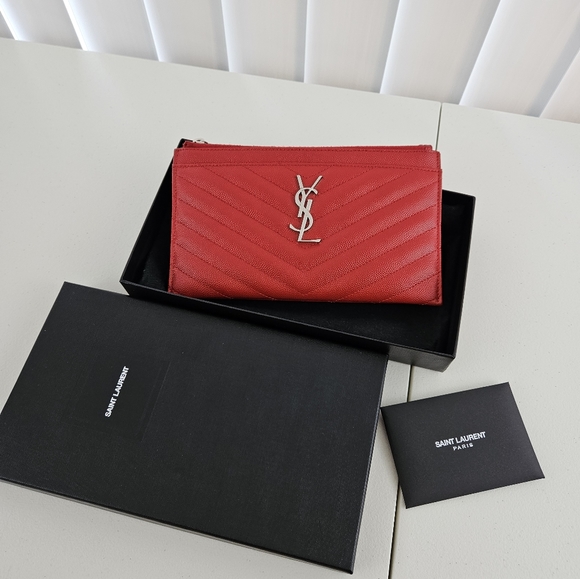 YSL POUCH - Picture 3 of 14